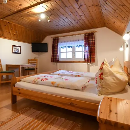 Gasthuis Weitgasserhof 3*